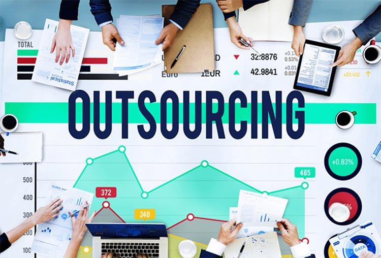 Định nghĩa Outsource là gì?